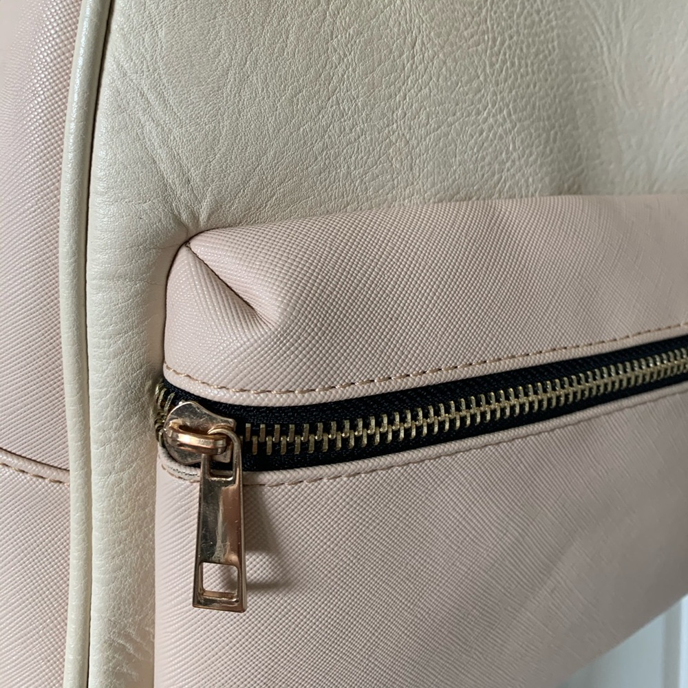 Mini back pack - Picture 1 of 7